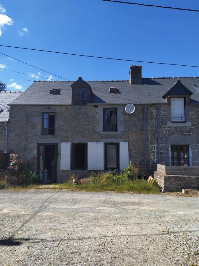 Maison En Granit Bleue Lanhelin Exterior foto