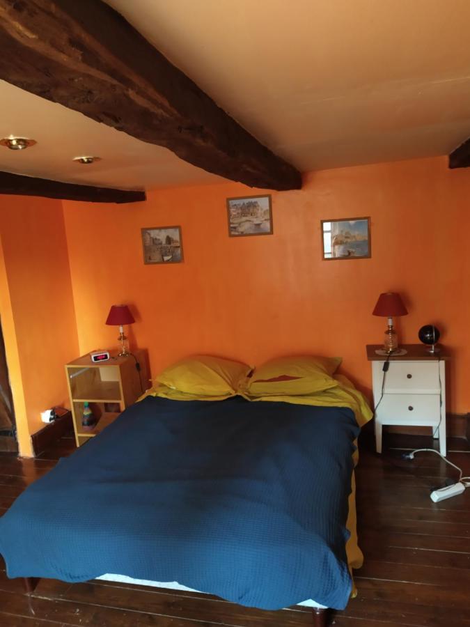 Maison En Granit Bleue Lanhelin Exterior foto